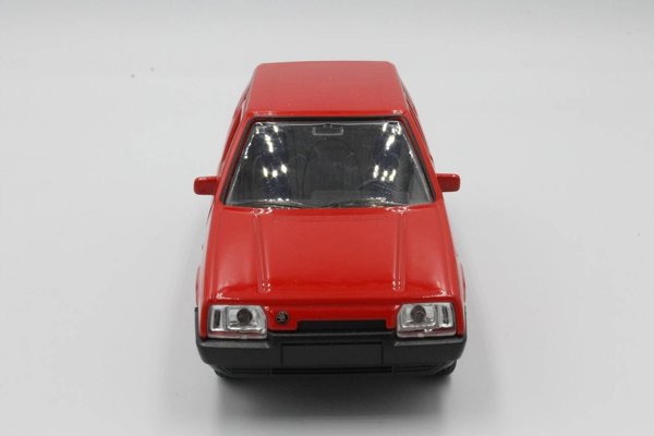 Welly Μοντέλο αυτοκινήτου Skoda 1:60 σε κουτί