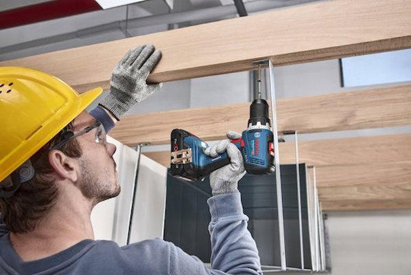 Bosch GSR 18V-65