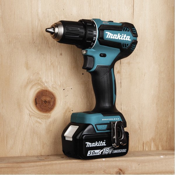 Δραπανοκατσάβιδο Makita DDF485ZJ 18 V