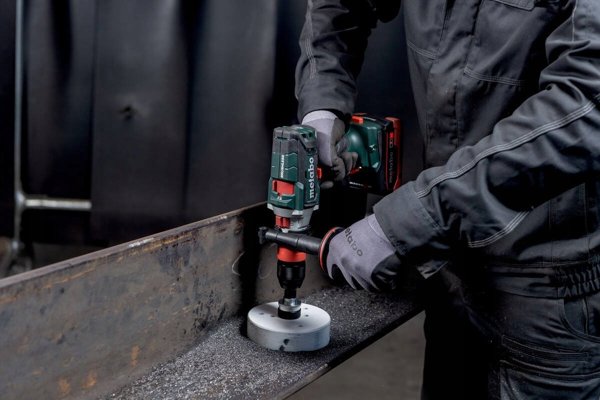 Δραπανοκατσάβιδο Metabo UD.SB 18 LTX-3 BL Q I 2x5.5Ah LiHD METABOX