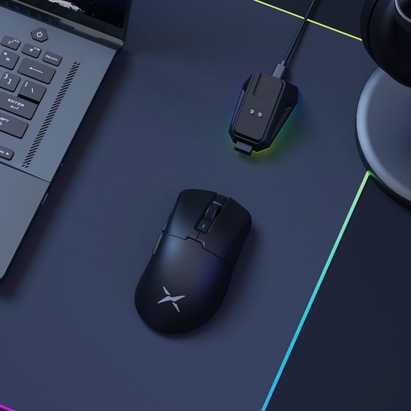 Wireless gaming mouse Delux M900 Ultra-Lightweight 2.4G 12000DPI