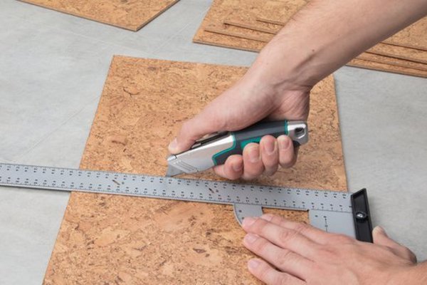 Wolfcraft Μαχαίρι Γενικής Χρήσης Profi με Τραπεζοειδή Λεπίδα και Λεπίδα Γάντζου, 4006885420007