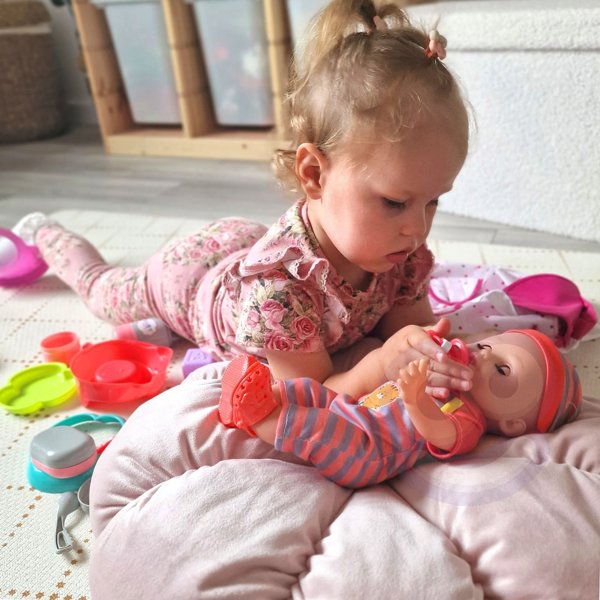 Woopie WOOPIE ROYAL Σετ Babysitter Baby Doll με Αξεσουάρ 19 τεμ. 13716801 5906280650018