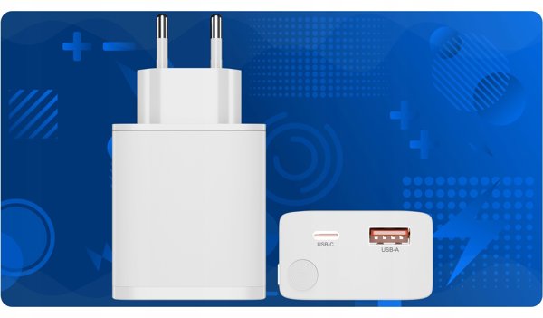 XO wall charger CE31 1x USB 1x USB-C 30W white with retractable USB-C cable 6920680819478