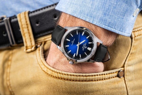 Ανδρικό Ρολόι Giewont Elegance Sapphire GW5160-A3 Μαύρο-Μπλε