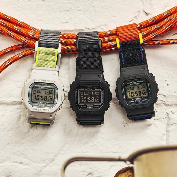 Zegarek G-SHOCK Casio G-Shock DW-5600MNC-1ER  200m czarny