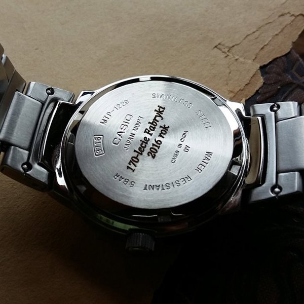 Zegarek G-SHOCK Casio G-Shock GA-2100CM-8AER  200m szary