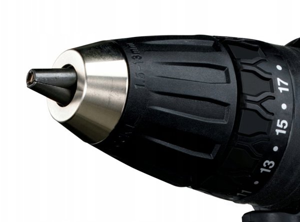 Σετ PANASONIC Δραπανοκατσάβιδο 2 x 18V/5,0Ah με φορτιστή και βαλίτσα